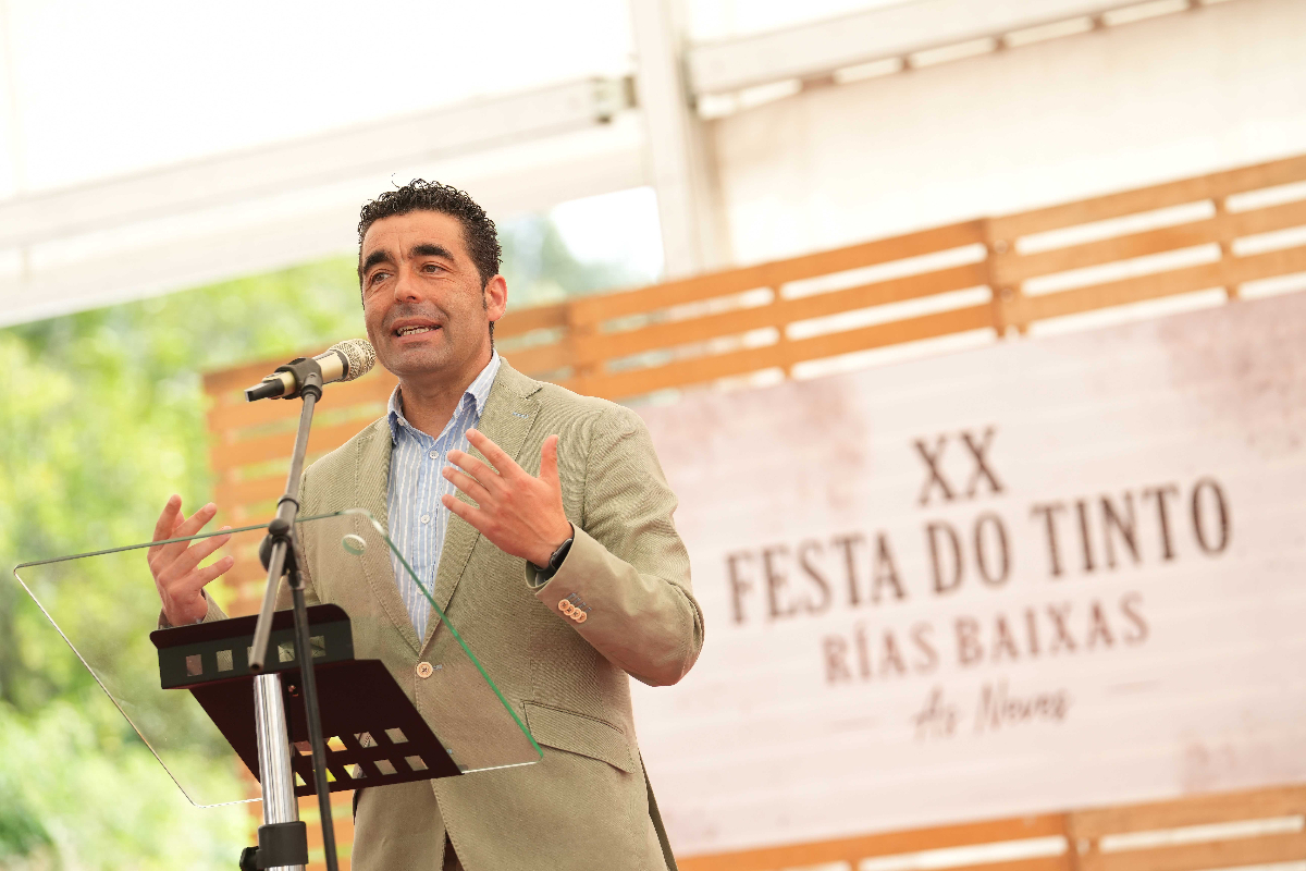 LUIS LOPEZ SINALA FESTA VINO TINTO RIAS BAIXAS NEVES POTENCIAL ENOTURISMO SUSTENTABILIDADE PROVINCIA 12-07-2026