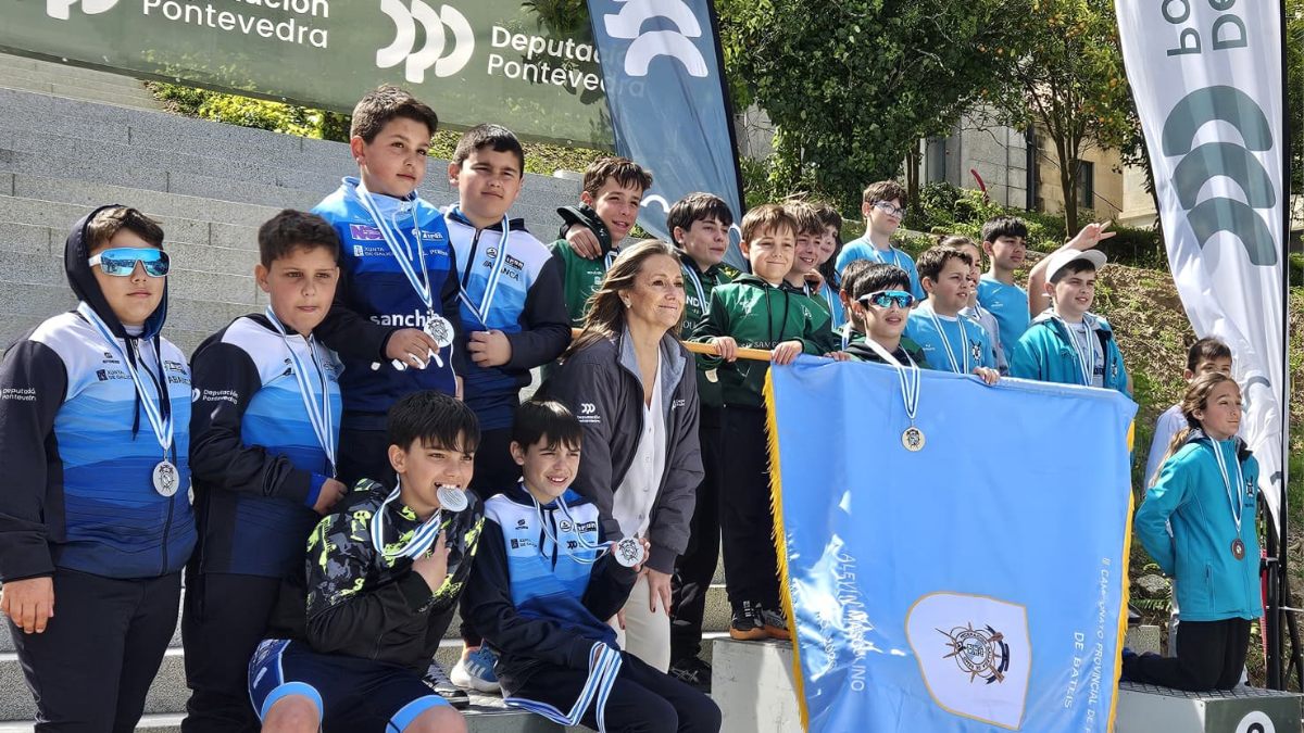 Luisa Sánchez reivindica o remo base na entrega de premios do Campionato Provincial de Bateis Deputación de Pontevedra