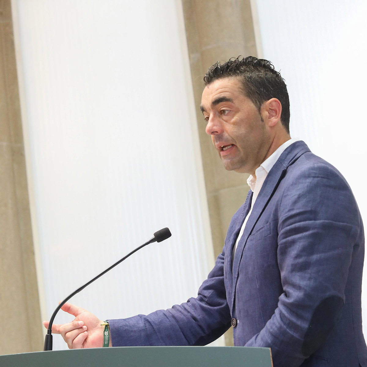 A Deputación de Pontevedra aproba o convenio para investir máis de 3 millóns de euros na humanización da rúa Doutor Carracido, en Vigo