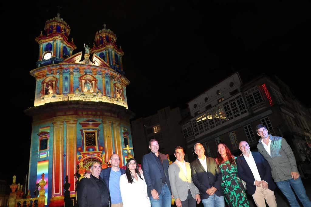 Luis López e Rafa Domínguez no espectáculo do artista Patrice Warrener 