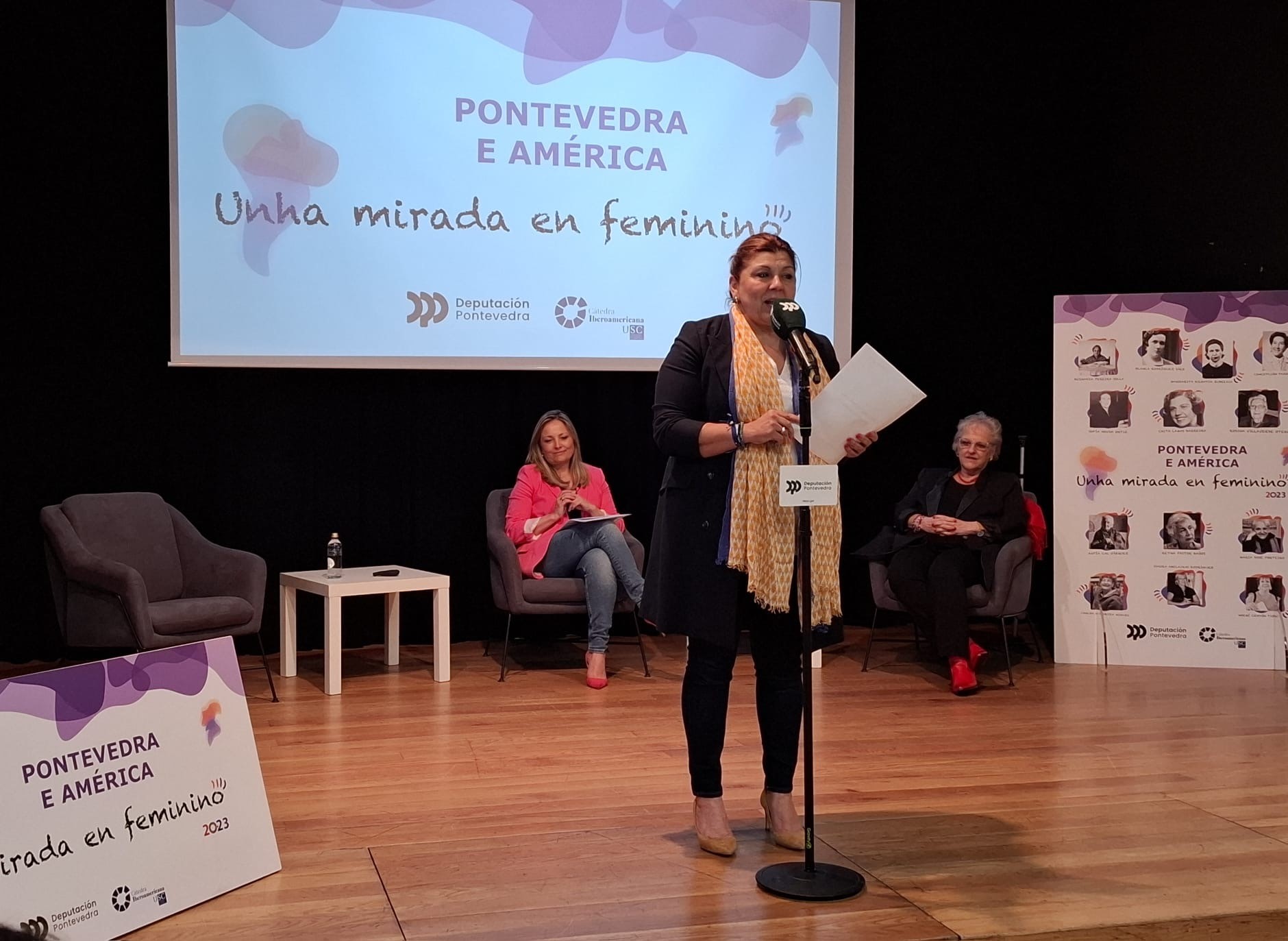 Sandra Bastos inaugura a exposición Pontevedra e América no Porriño