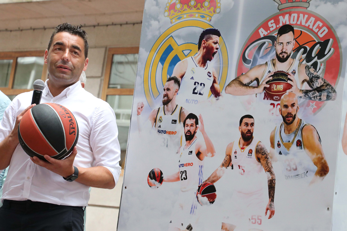 Presentación do amigable entre os campións de España e Europa de Baloncesto en Pontevedra