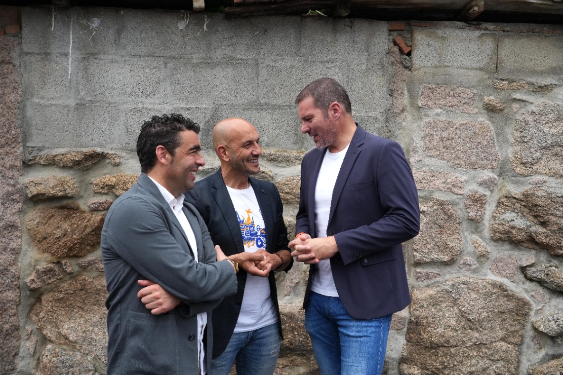 Luis López recoñece o impulso do sector audiovisual á cultura e o turismo na provincia na súa visita a través de festivais de referencia como o de Cans, no Porriño