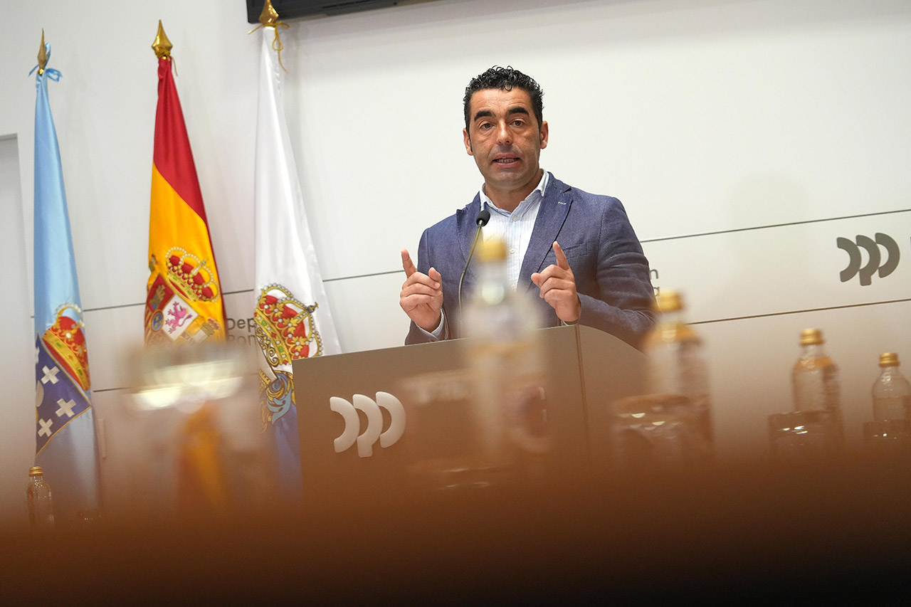 A Deputación destinará 500.000 € ao novo contrato do servizo de teleasistencia, que terá unha vixencia de dous anos