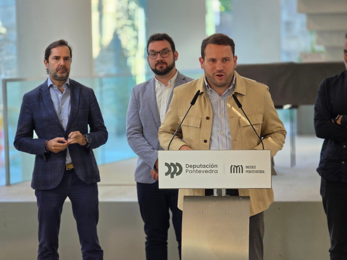 Noticia - PE FOTO JORGE CUBELA PRESENTACION XIX CERTAME GALEGO DE BANDAS DE MUSICA 07-10-2026