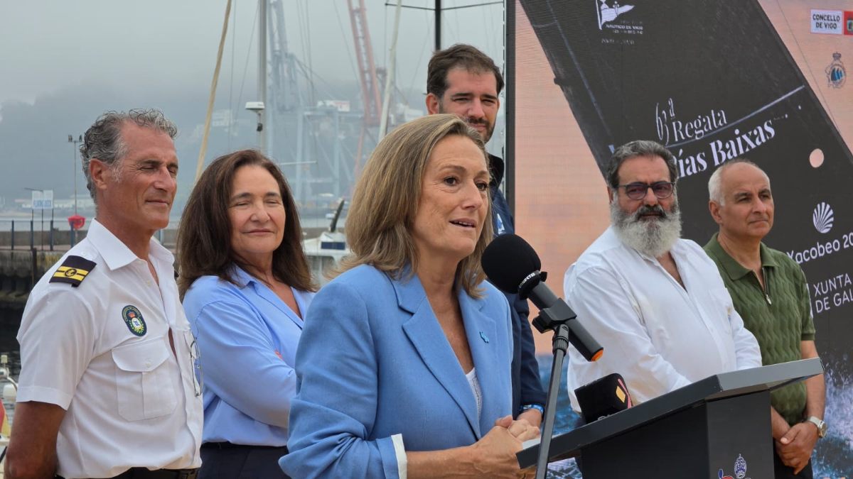 Luisa Sánchez acude á presentación da 63ª edición da Regata Rías Baixas organizada polo Real Club Náutico de Vigo