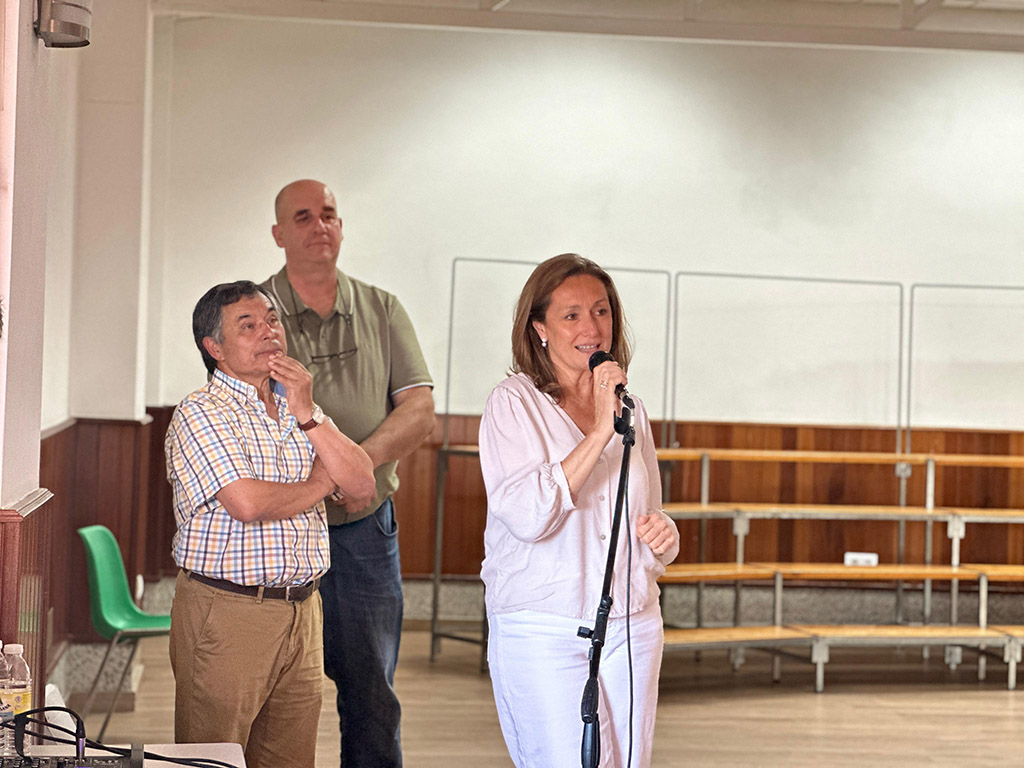 A vicepresidenta Luisa Sánchez asiste á Festa dos Vellos de Cabral