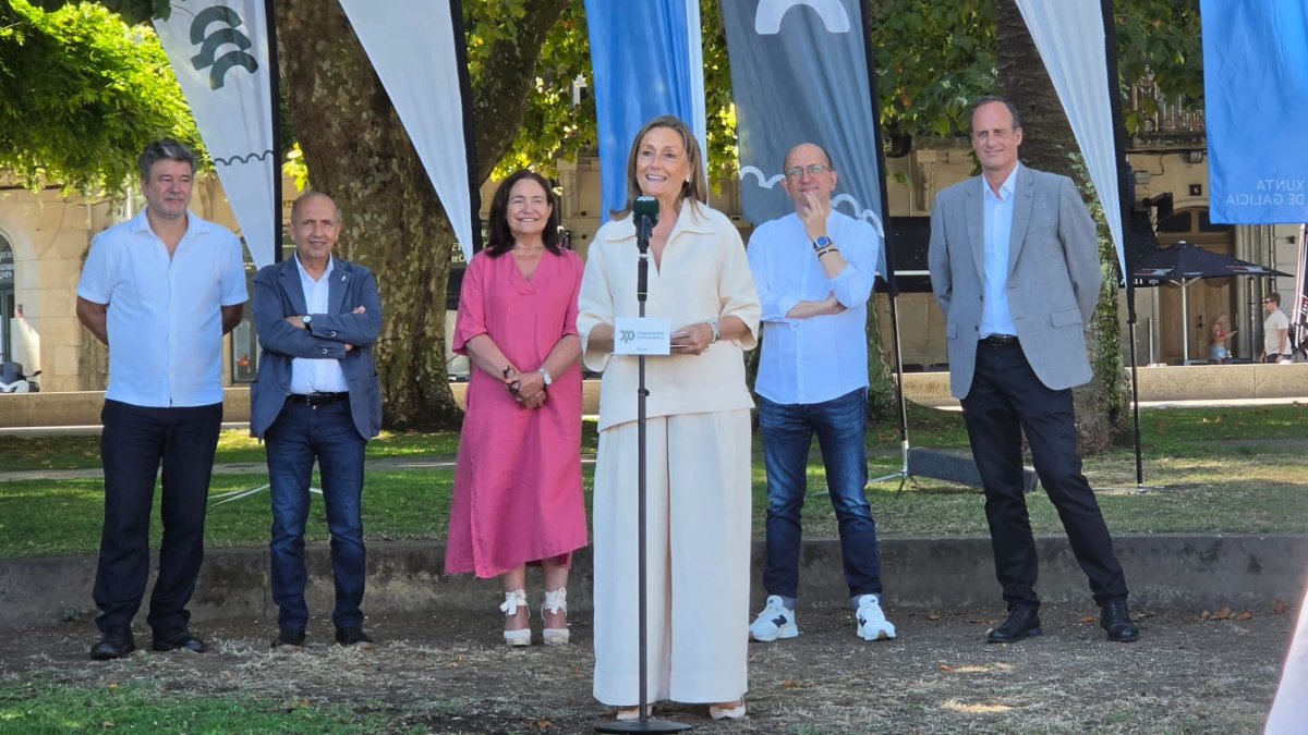 Noticia - ESTATUA CARLOS OROZA 06-08-2026