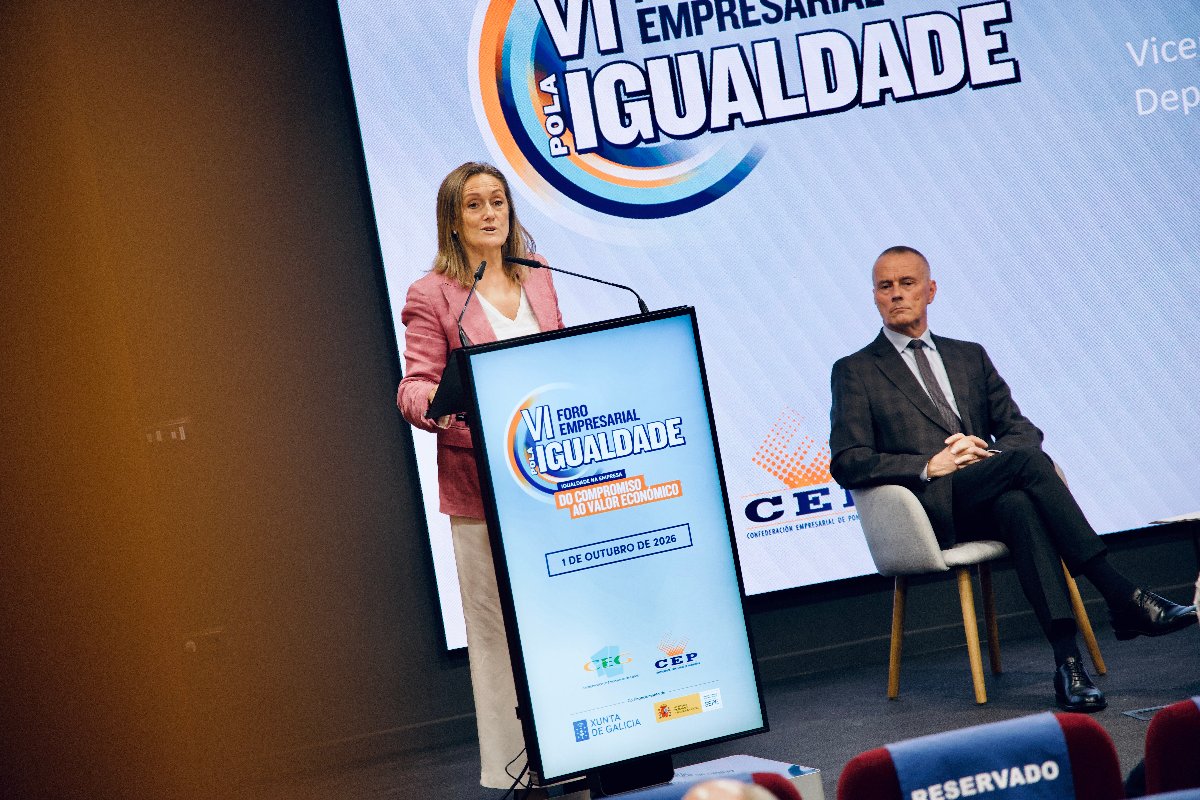 Noticia - PE DE FOTO LUISA SANCHEZ VI FORO EMPRESARIAL POLA IGUALDADE CEP 01-10-2026