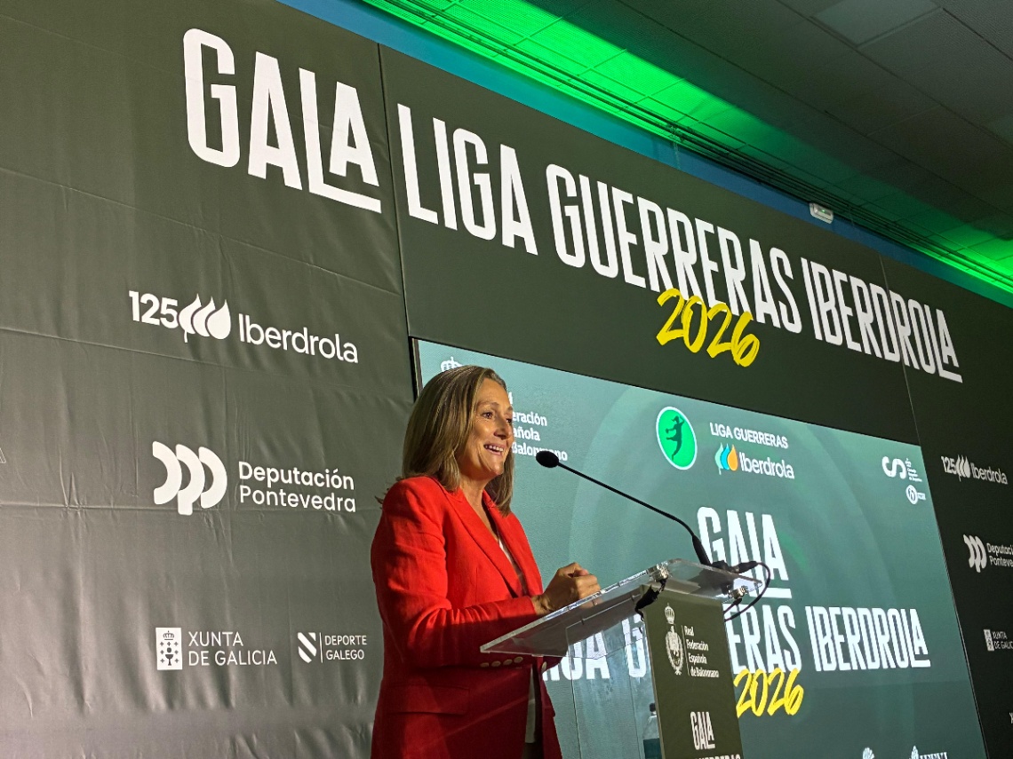 Luisa Sánchez reivindica en Vigo o papel da provincia de Pontevedra como referente do balonmán feminina