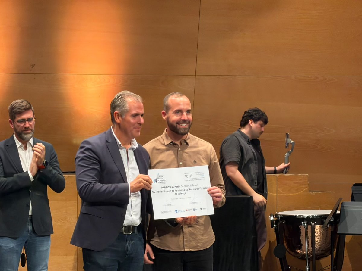 Noticia - PE FOTO RAFA DOMINGUEZ CLAUSURA DO XIX CERTAME GALEGO DE BANDAS DE MUSICA 11-10-2026