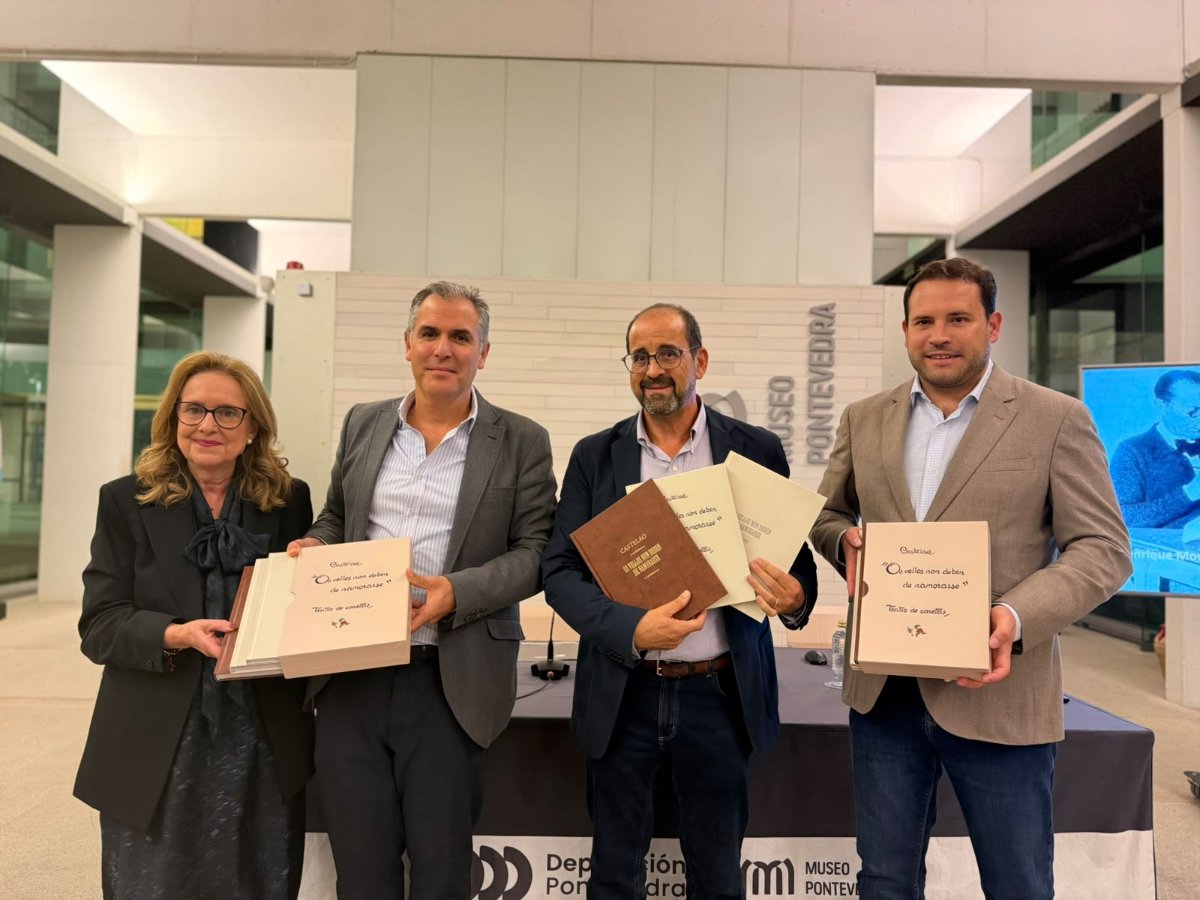 Rafa Domínguez presenta o facsímile dos manuscritos de ‘Os vellos non deben de namorarse’ de Castelao