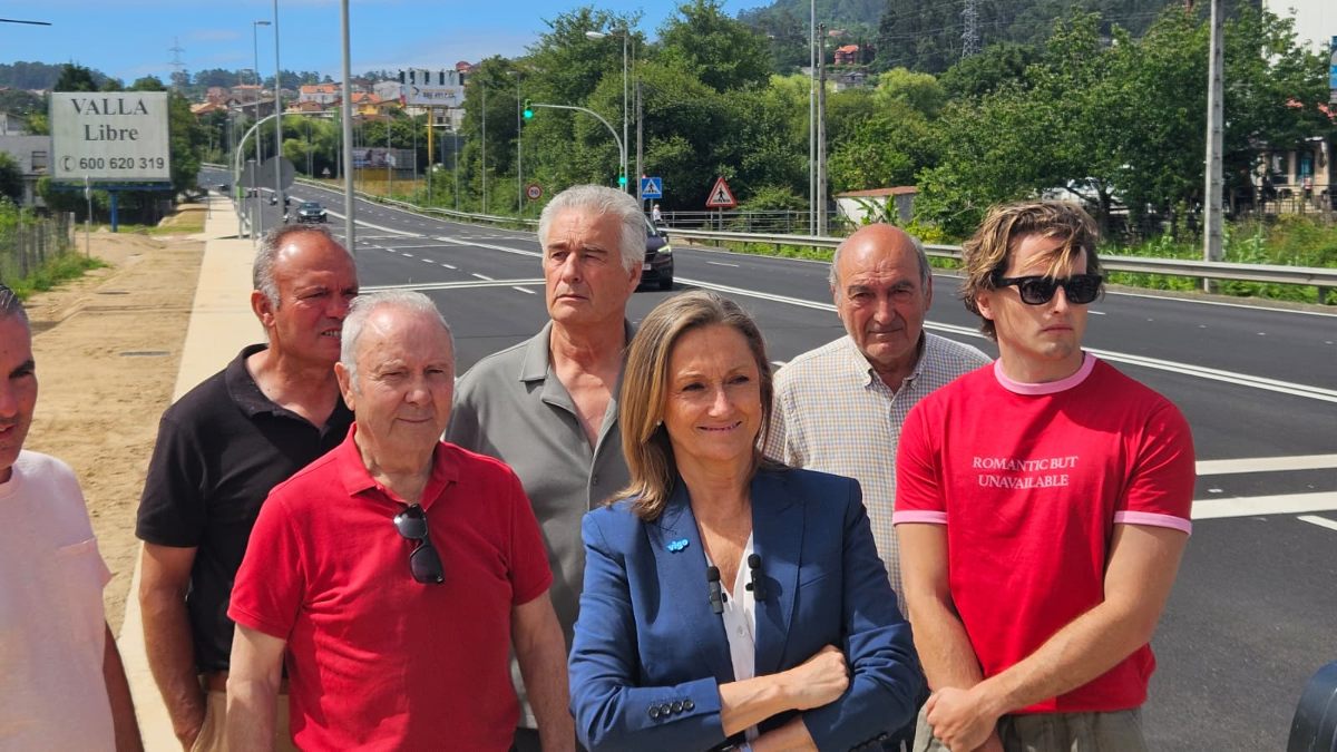 Luisa Sánchez pon en valor a demandada mellora da Estrada Clara Campoamor, financiada pola Deputación