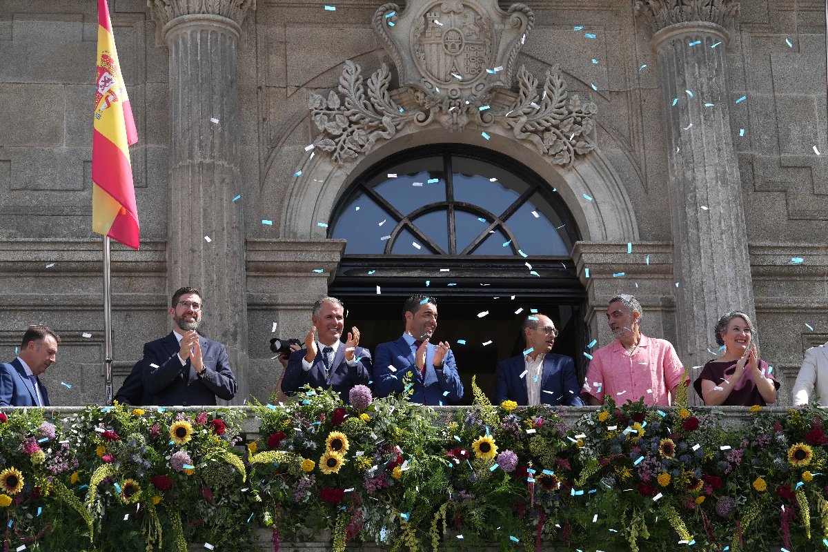 Noticia - PE FOTO LUIS LOPEZ PREGON FESTAS PEREGRINA 08-08-2026