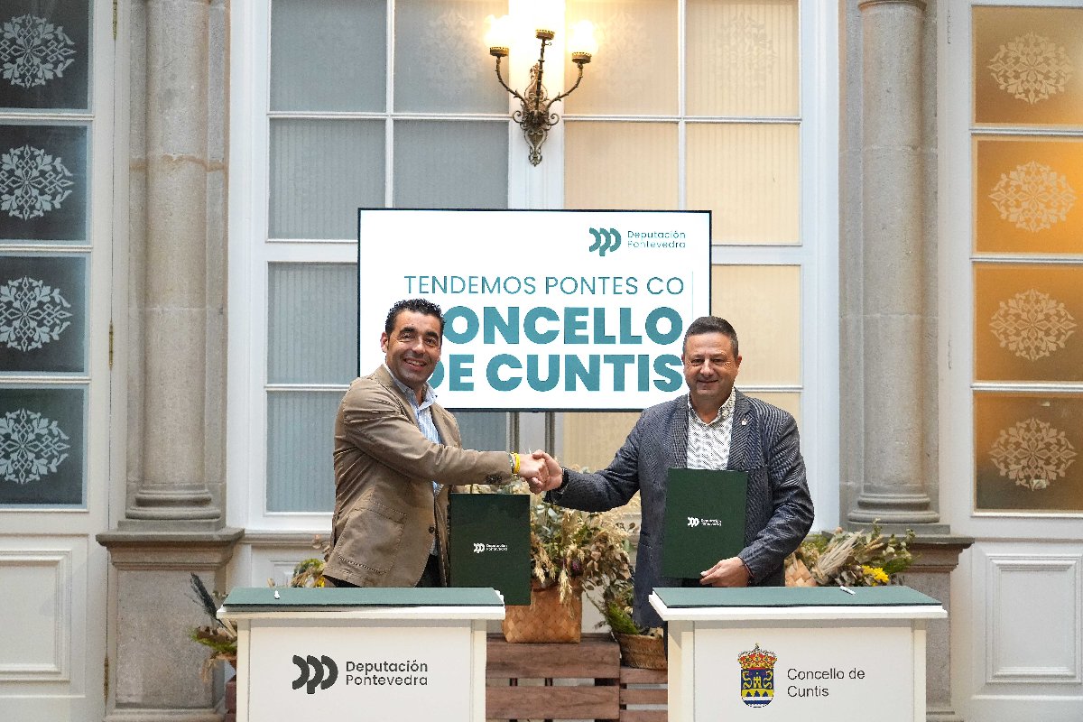 Luis López asina co alcalde de Cuntis, Manuel Campos, unha achega de 600.000€ coa que construír unha nova senda desde o centro urbano ata A Estrada