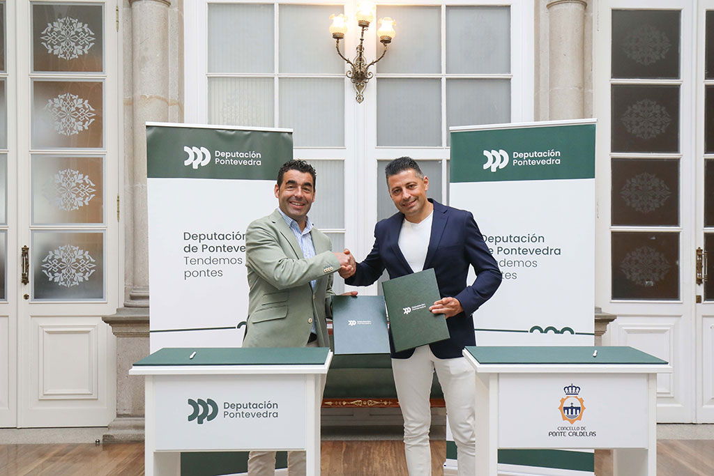 Luis López co alcalde de Ponte Caldelas