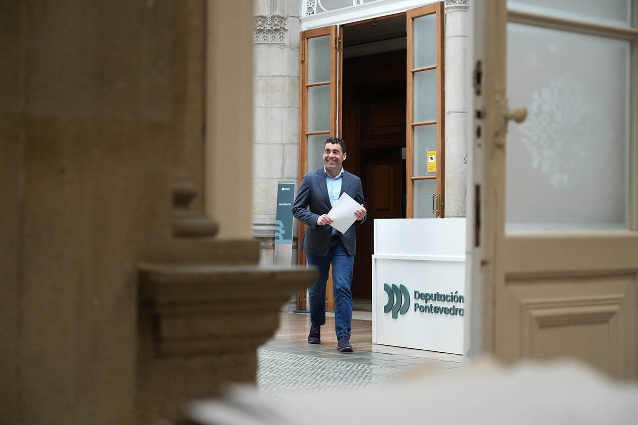 Luis López confirma que a Deputación financiará integramente a humanización da contorna histórica de San Martiño, en Moaña, con preto de 1,3 millóns de euros