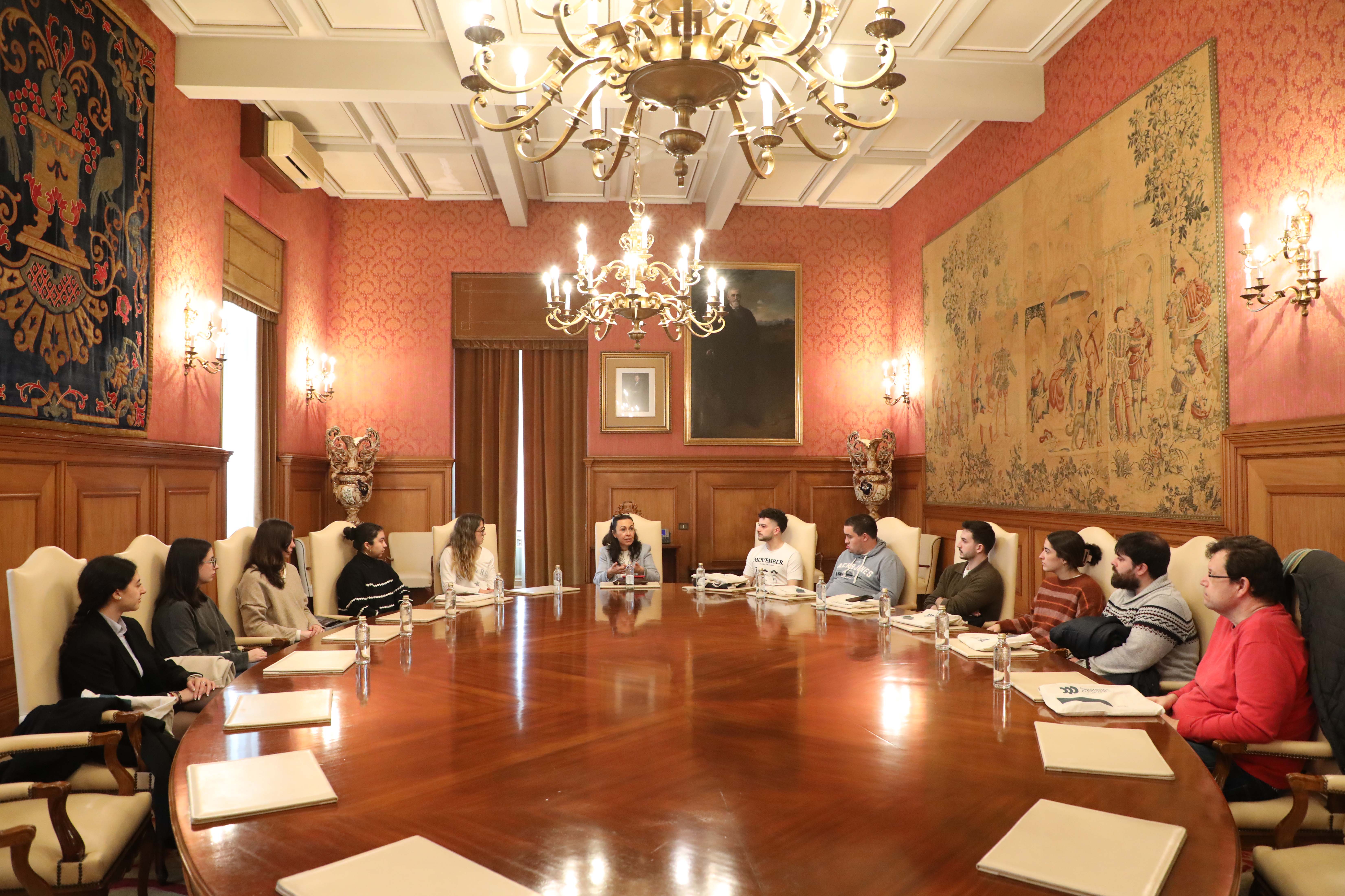 VISITA ALUMNADO DIRECCION XESTION PUBLICA 