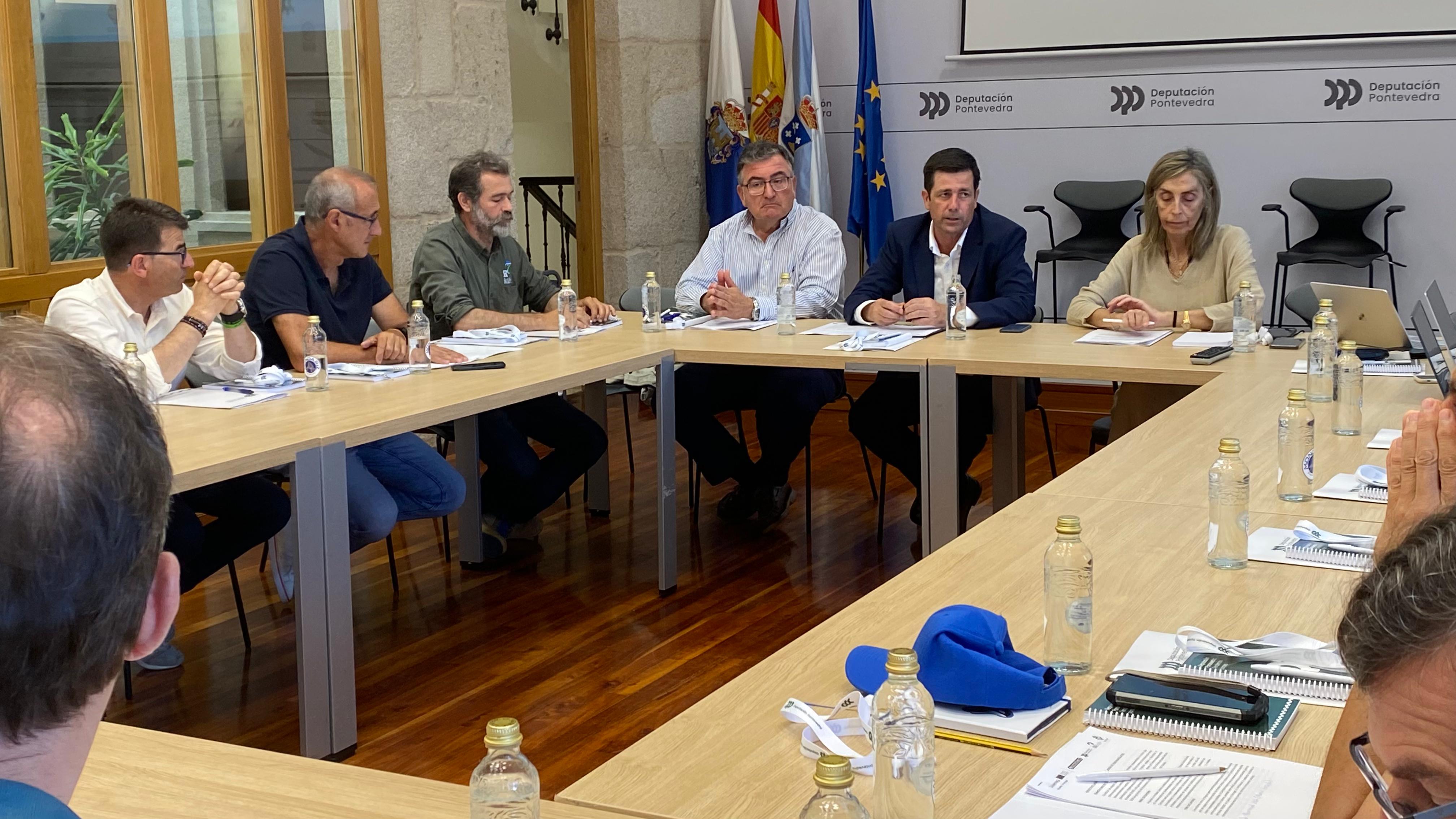 Marcos Guisasola asistiu á sesión constitutiva do órgano