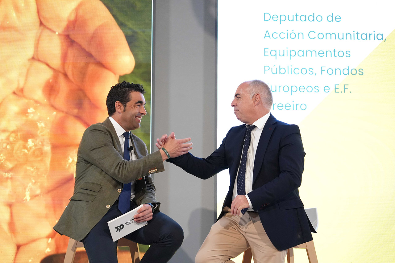 A Deputación distribúe 15 millóns de euros en tres anos para o fortalecemento do movemento asociativo, veciñal e das comunidades de augas da provincia