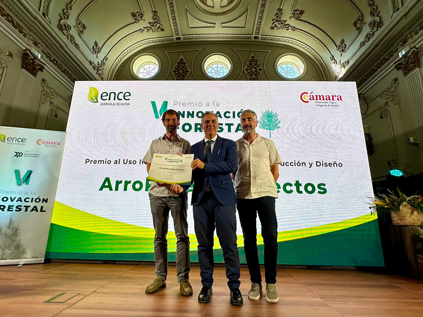 Rafa Domínguez participa na entrega do VI Premio Cámara de Comercio-ENCE á Innovación Forestal celebrado no Pazo provincial