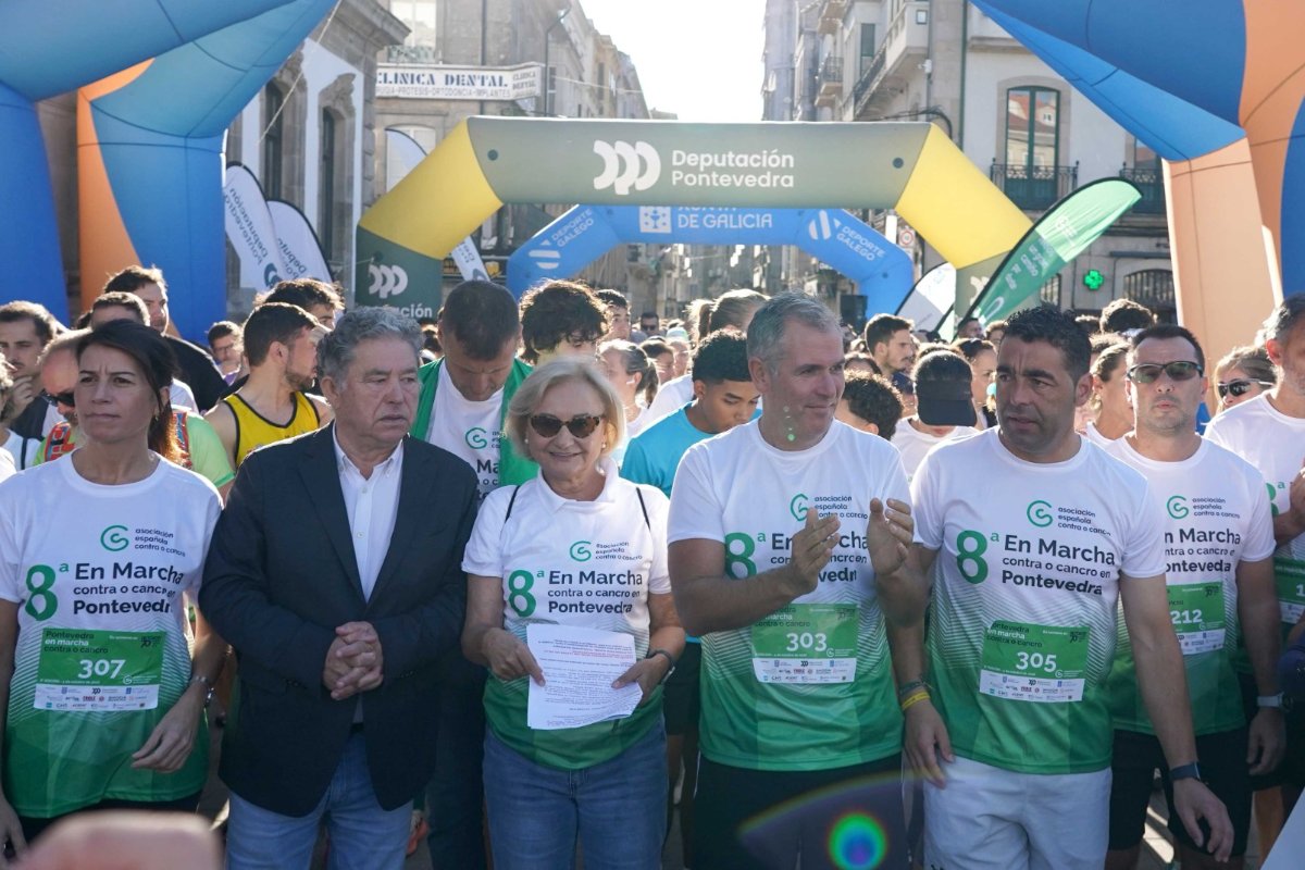 Noticia - LUIS LOPEZ RAFA DOMINGUEZ MARCHA CANCRO PONTEVEDRA 04-10-2026
