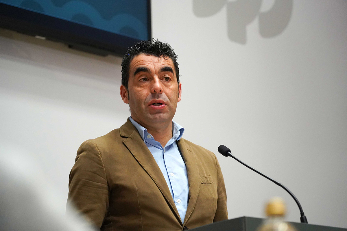 Conferencia de prensa de Luis López