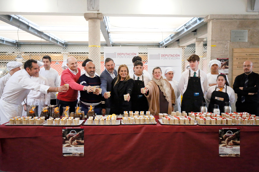  
		O programa provincial “Degusta Europa” enche o mercado de abastos de Pontevedra de tapas tradicionais traídas ao século XXI
	