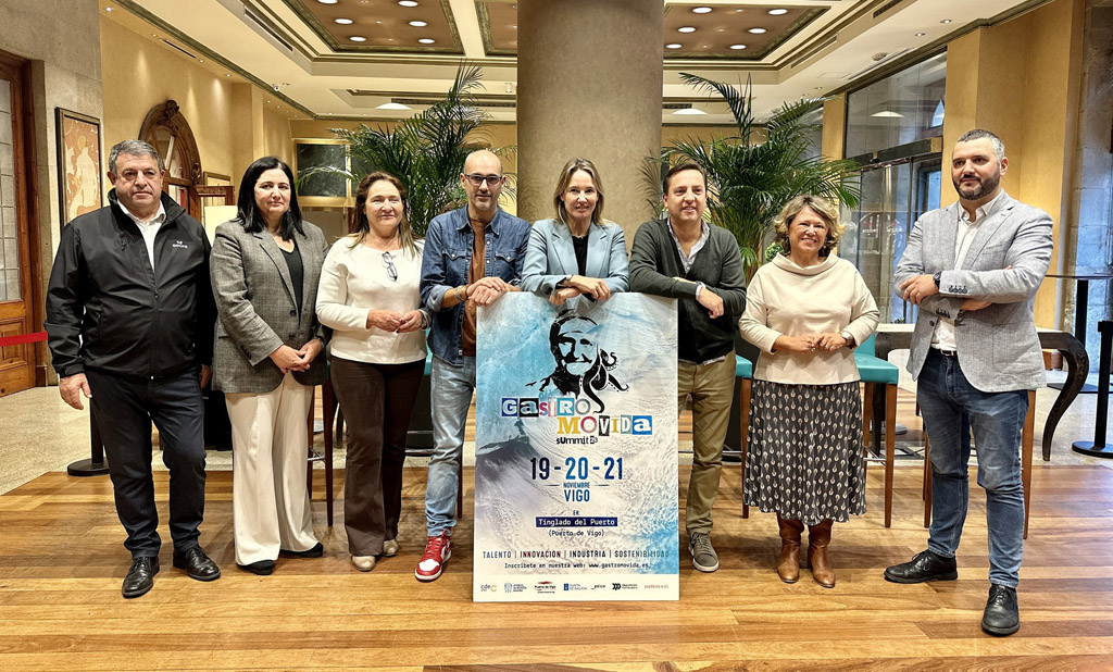 Marta Fernández-Tapias con participantes da segunda edición do Gastro Movida Summit