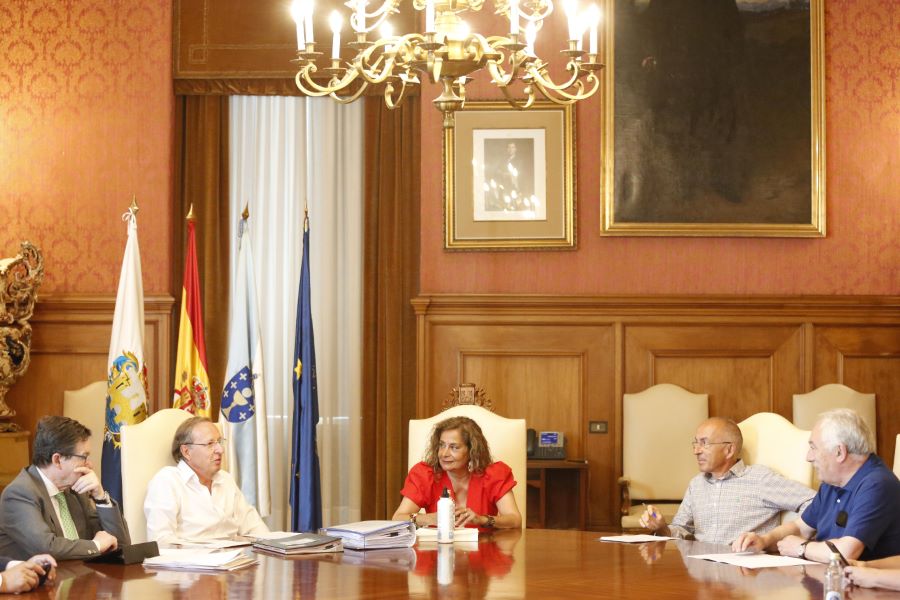  
		A Deputación aproba 400.000 euros do Plan Concellos para outros tres municipios
	
