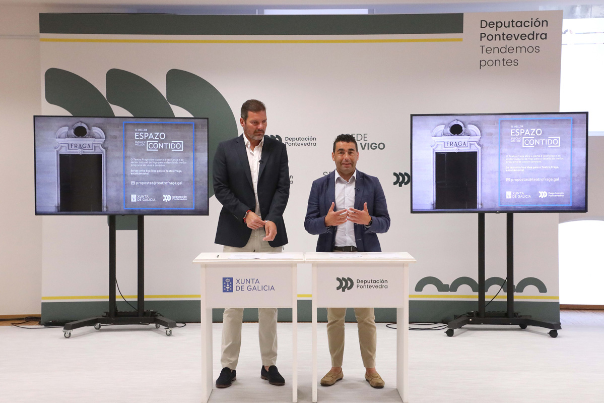 O presidente do ente provincial e o conselleiro de Cultura, Jose López, presentan a campaña