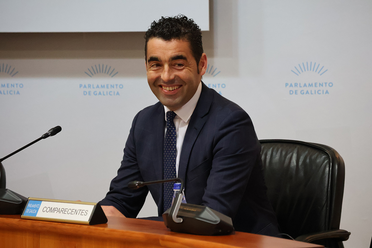 Luis López na presentacións dos orzamentos 2025 no Parlamento de Galicia