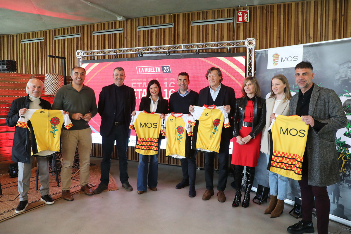 Renovación da iluminación do campo de fútbol da Illa de Arousa