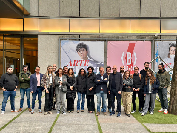 Domínguez recibiu a unha delegación de conferenciantes do Congreso Flúor