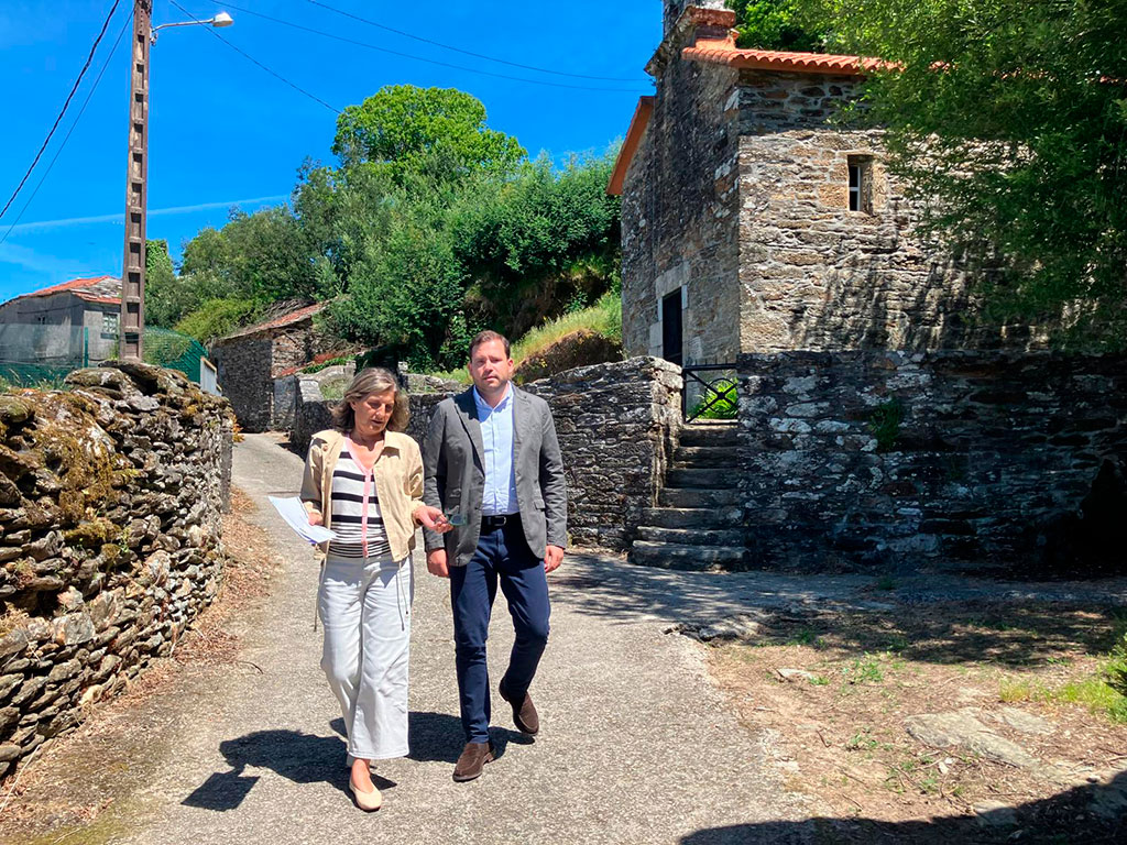 Os deputados provinciais Belén Cachafeiro e Jorge Cubela