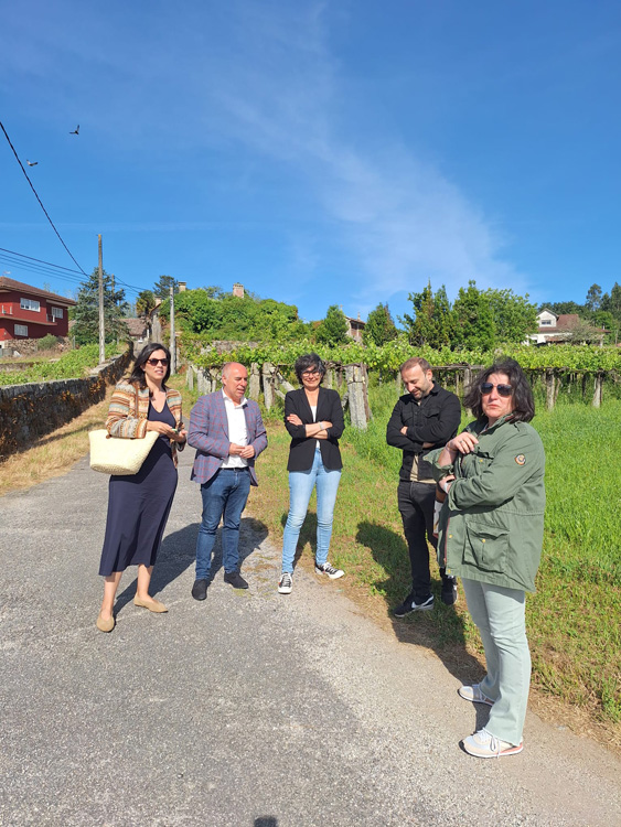 O deputado provincial Javier Tourís visitou hoxe o concello de Meis