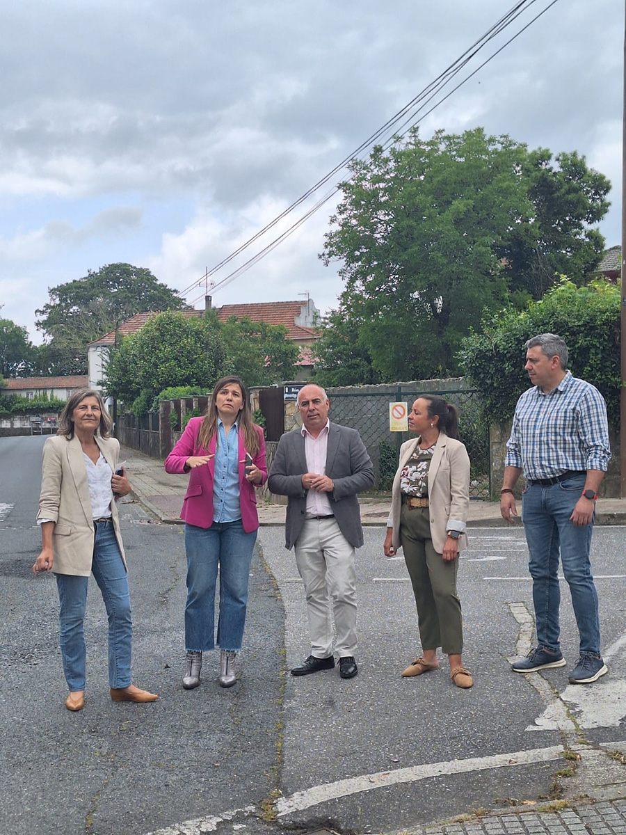 Mellora da mobilidade peonil na rúa das Igrexas, Forcarei