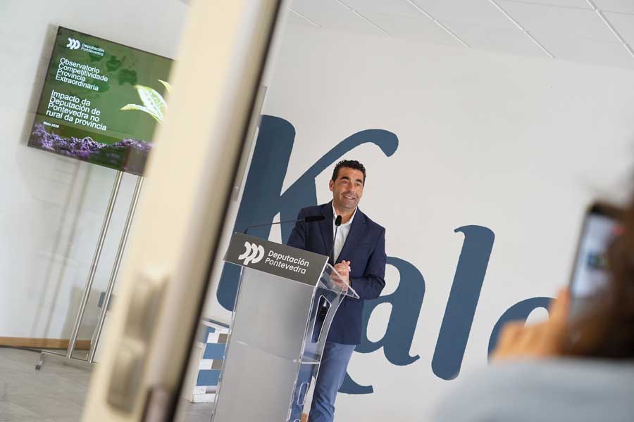 O presidente Luis López en Kalekoi