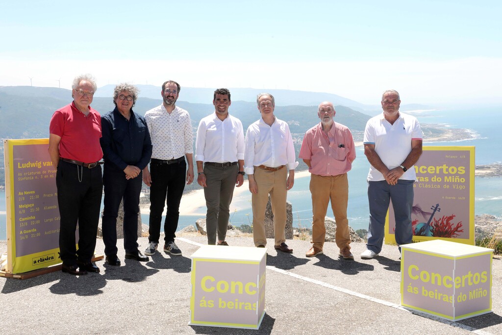 Luis López na guarda