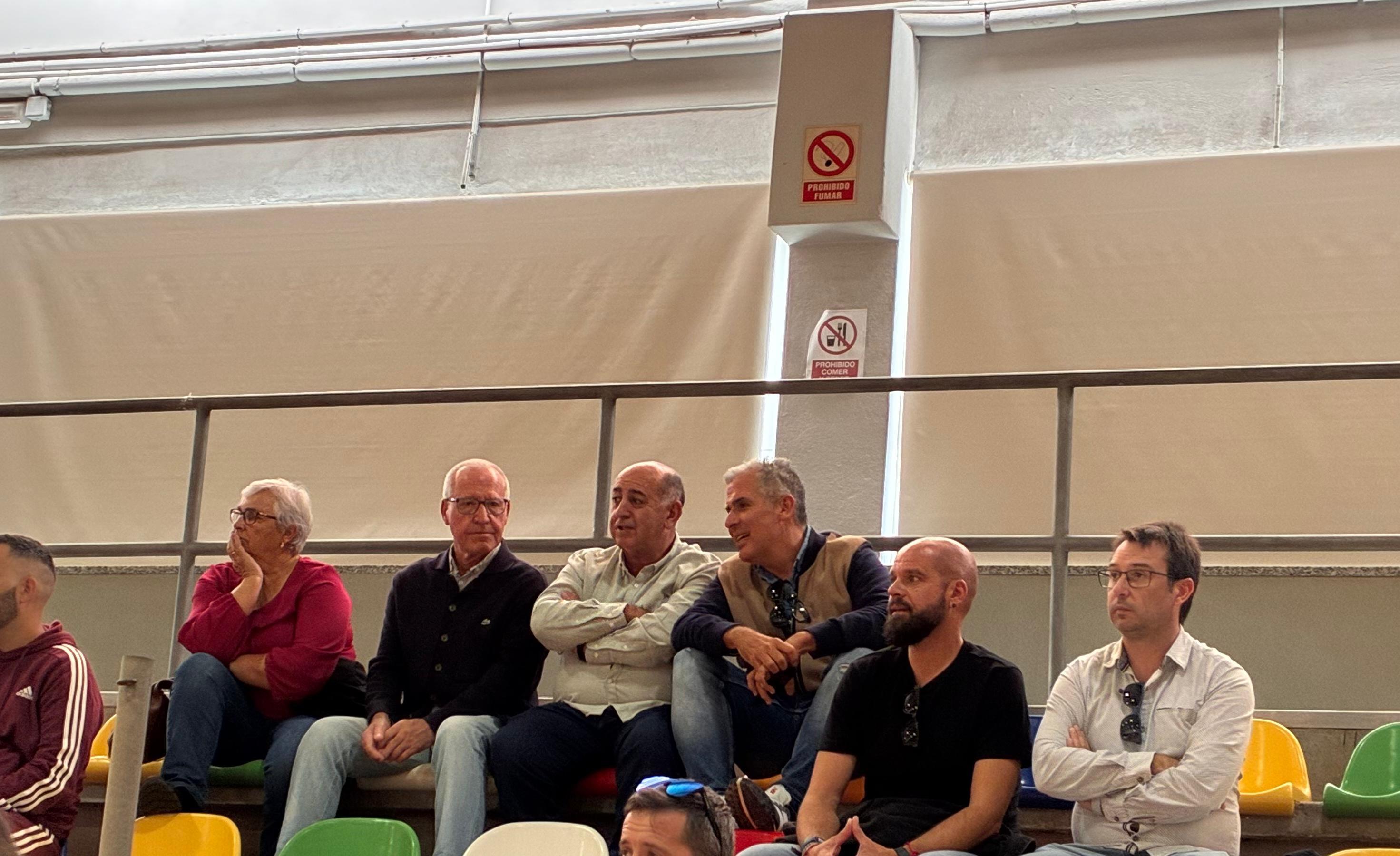 Rafa Domínguez asiste ao partido do II Memorial Maite Méndez