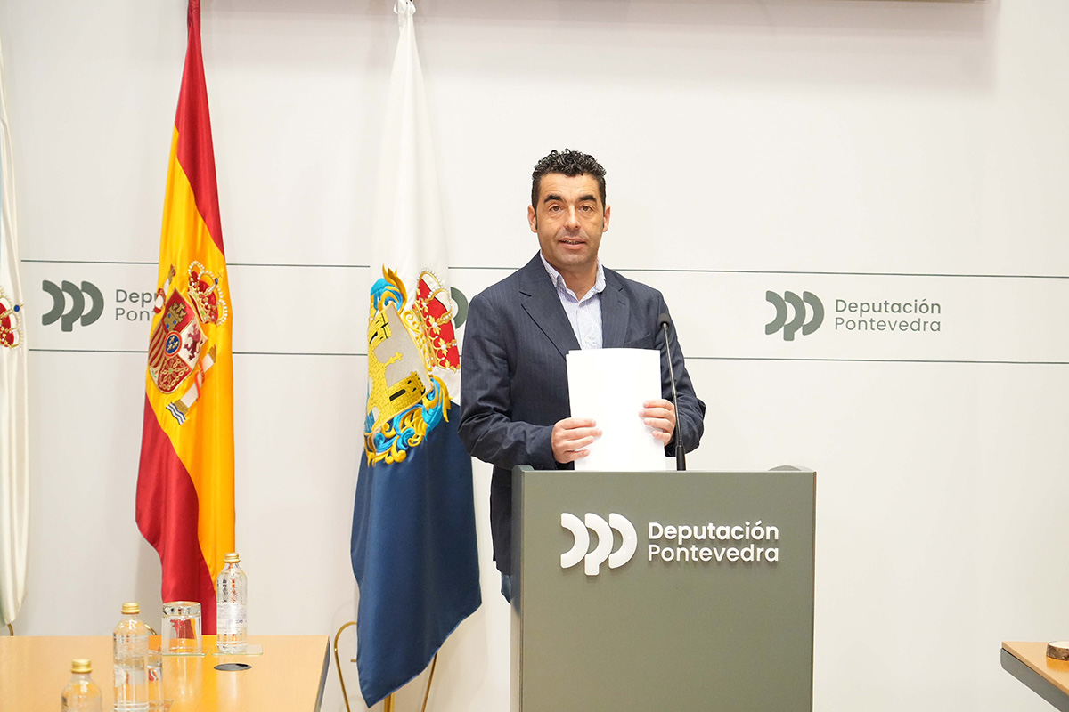 Conferencia de prensa de Luis López