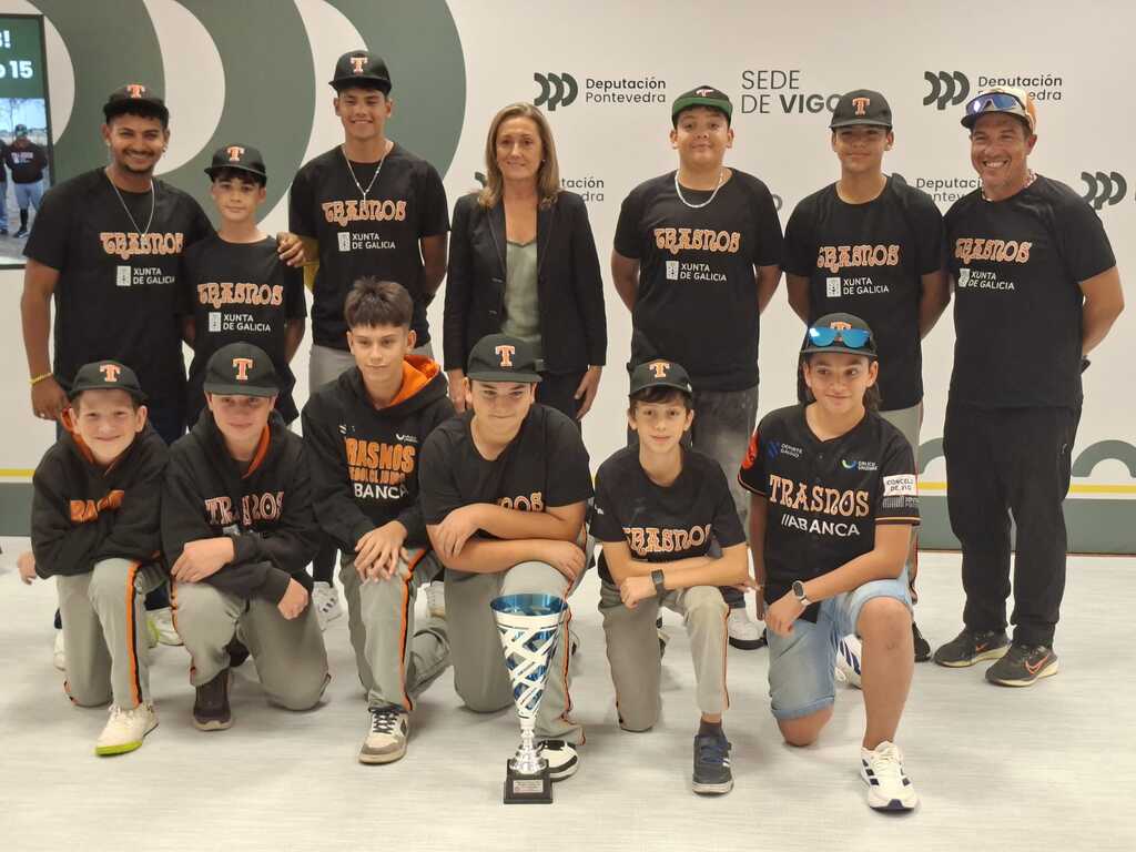 Luisa Sánchez co equipo finalista do Campionato de España sub-15