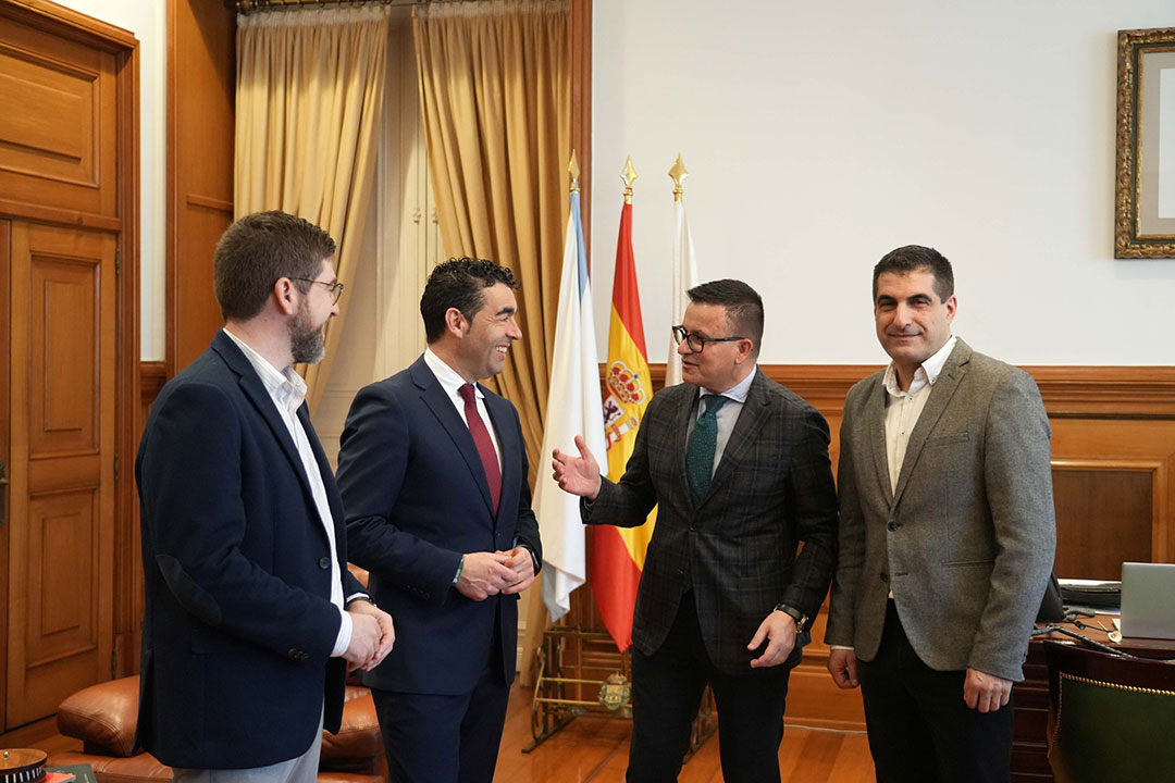 Luis López e o conselleiro de Emprego José González