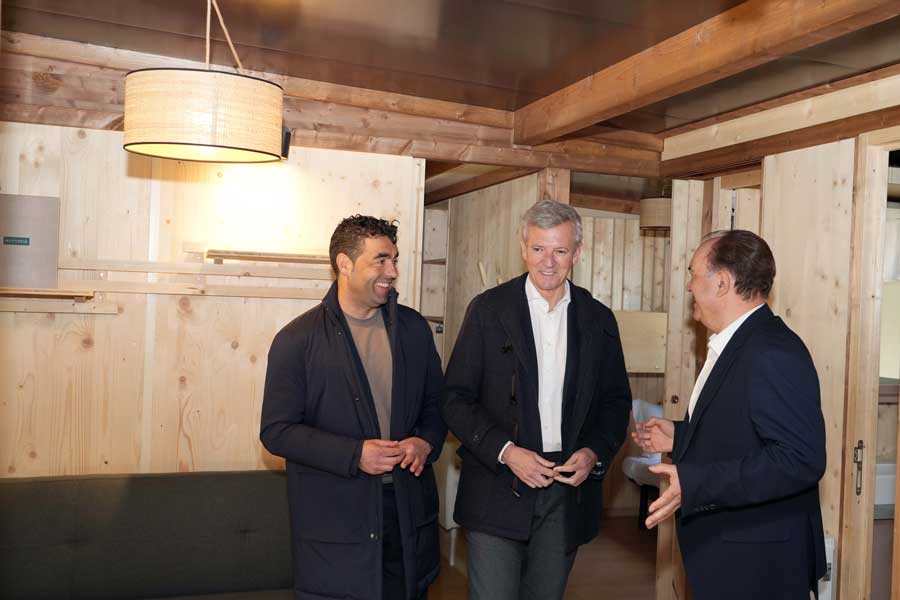 Luis López participa na inauguración do camping Huttopia