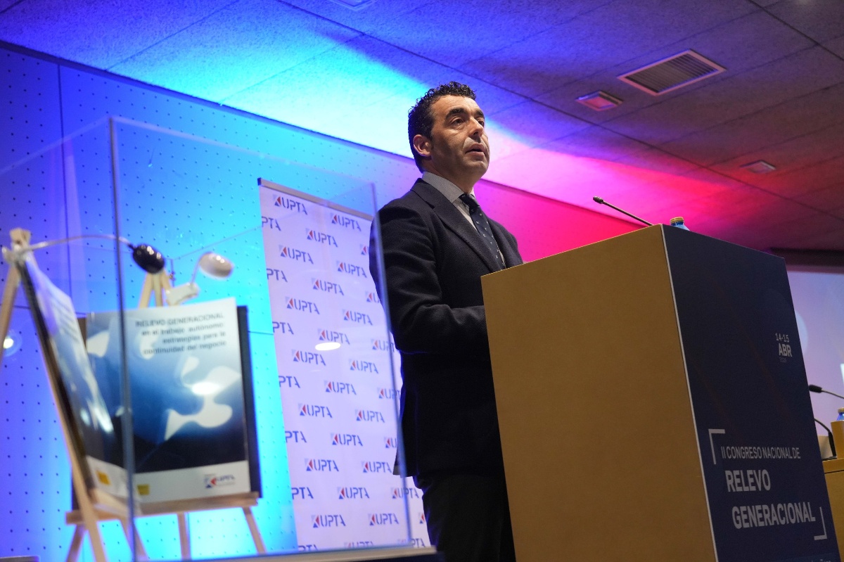 Luis López subliña o apoio da Deputación ao empredemento desde as idades máis temperás ata as atencións dos viveiros de empresas e de Smart Peme