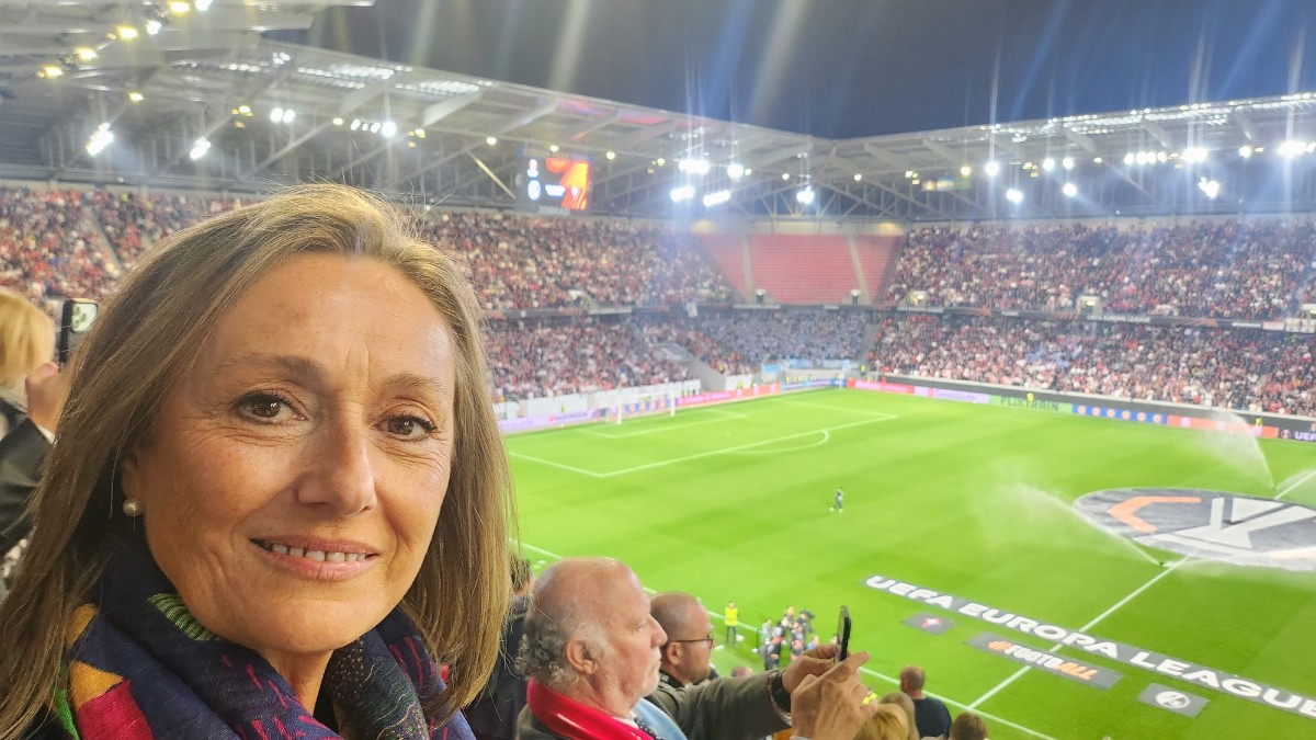 Luisa Sánchez apoia ao Celta en Friburgo de cara ao partido de ida dos cuartos de final da UEFA Europa League