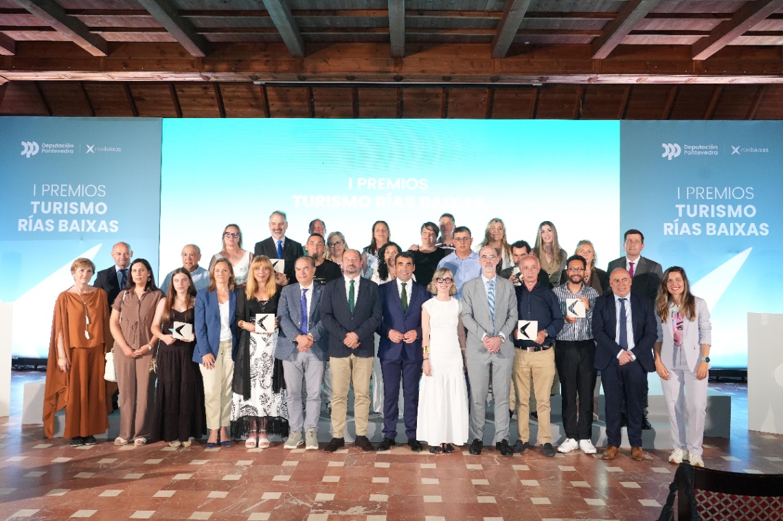 Luis López sitúa ao sector, ao “millón de anfitrións” da provincia e aos premiados de Rías Baixas detrás do éxito do destino: “O futuro do turismo está aquí”