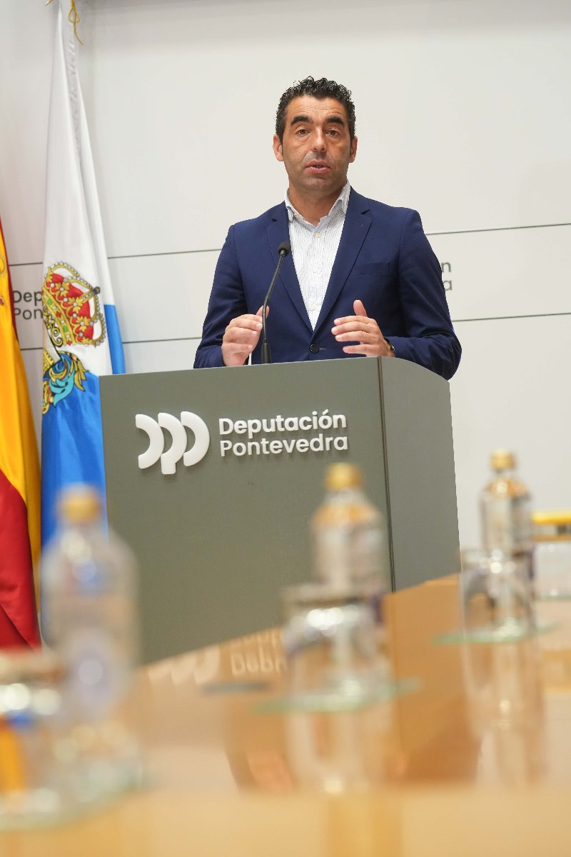 A Deputación aproba o proxecto para a mellora da mobilidade peonil na estrada que une Forcarei coa Estrada, ao que destinará 570.000 euros
