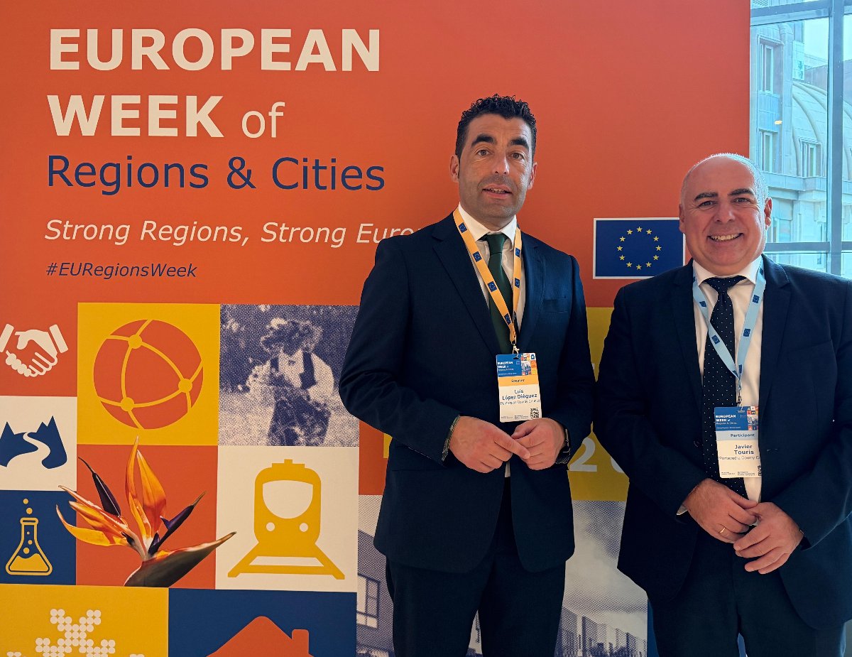 Luis López presenta en Bruxelas o modelo comunitario da auga, referencia de futuro en Galicia e España, cun milleiro de proxectos en marcha apoiados pola Deputación