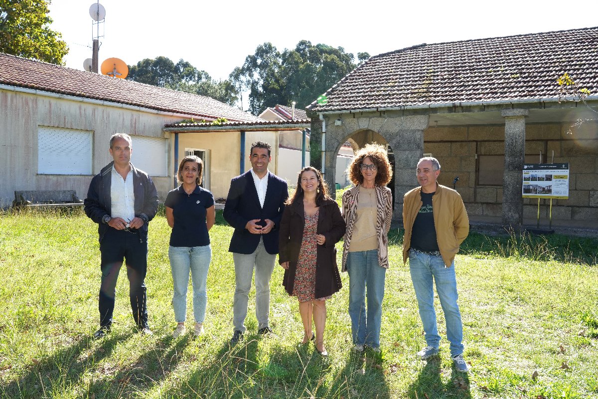 Luis López informa que 1,6M€ dos fondos do +Provincia de Cangas sirvan para a transformación dun antigo colexio nun centro sociocultural para veciñanza de Coiro